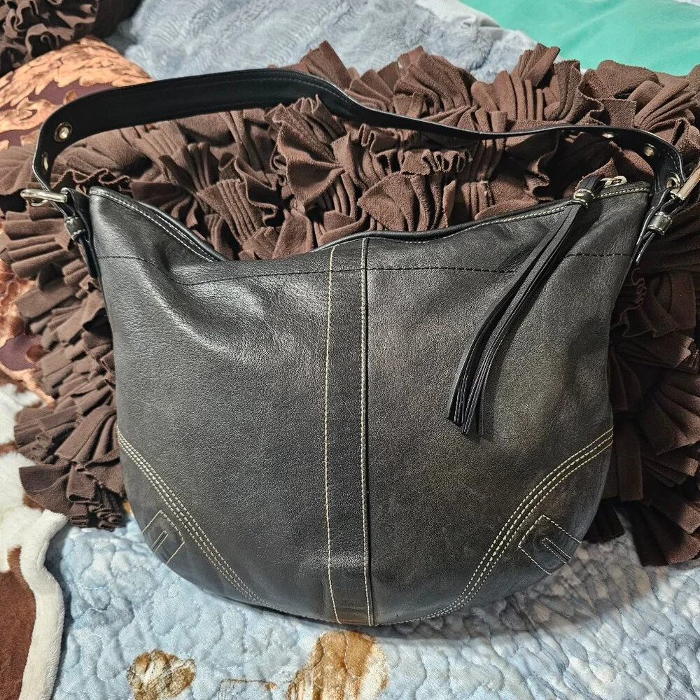 Vintage 2006 Coach Y2k Hobo Shoulder Bag In Soft Black Leather